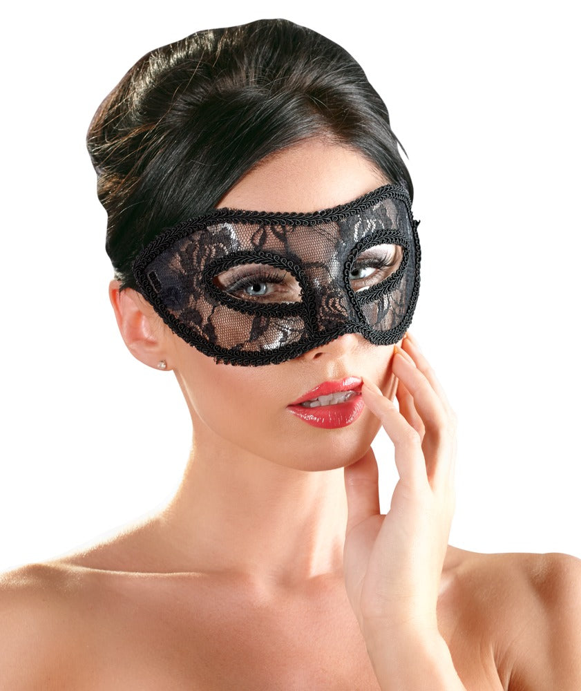 Cottelli Accessories Lace Mask in use