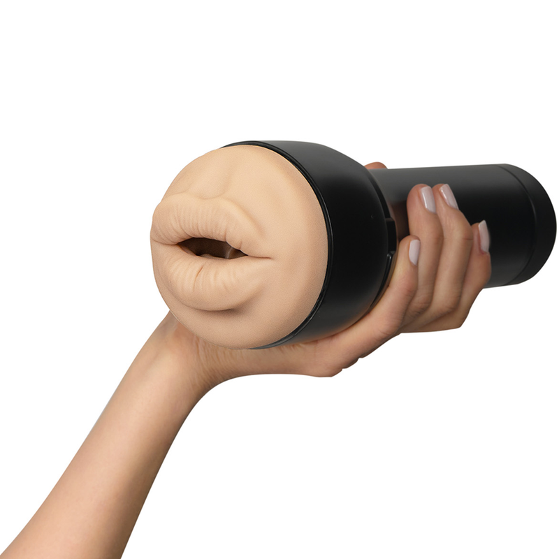 Kiiroo Feel Stroker Victoria June Boca  in hand