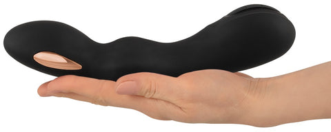 XouXou E-Stim G-Spot Vibrator in hand