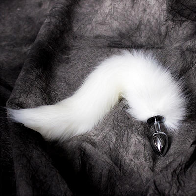 Late To Bed White Foxy Tail With Small Metal Plug - Loveangels